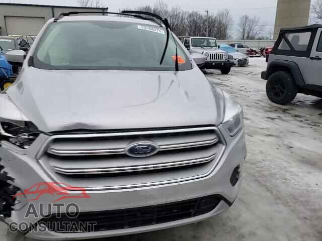 FORD ESCAPE 2018 - 1FMCU9GD5JUC05480