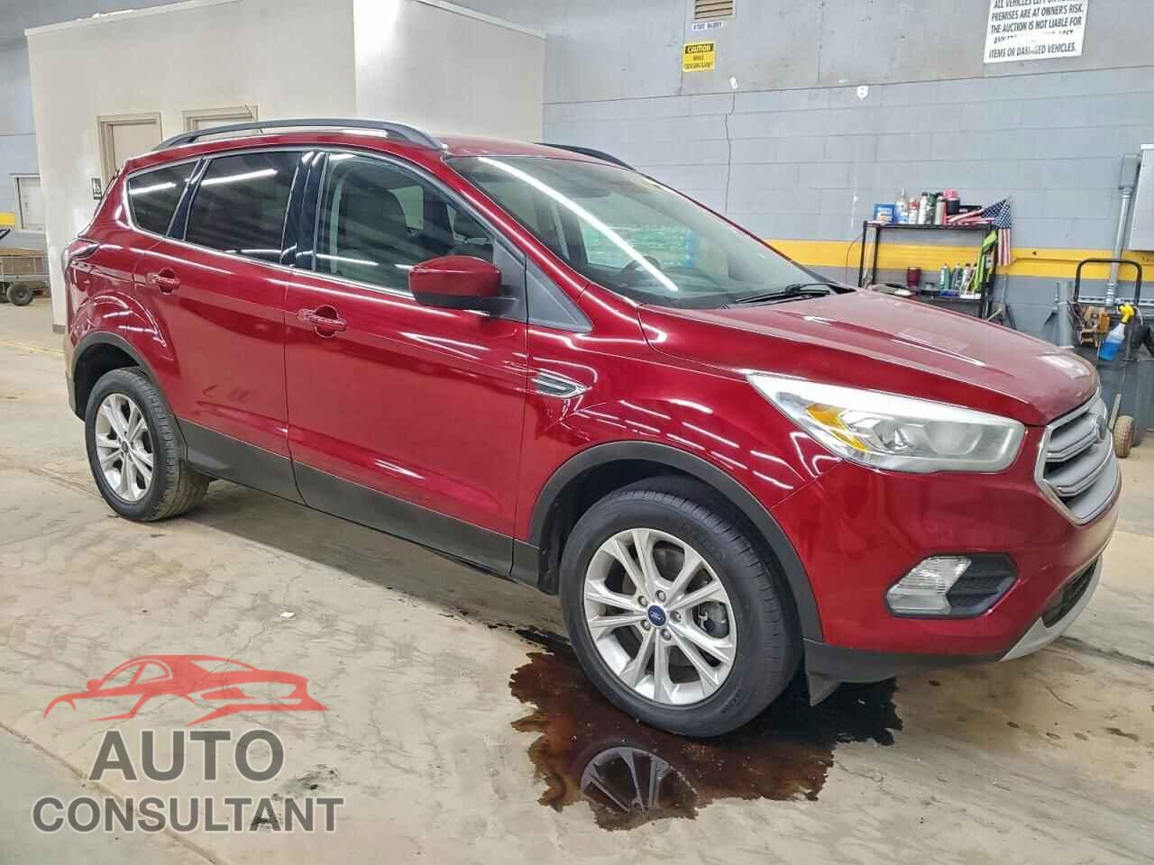 FORD ESCAPE 2017 - 1FMCU9G99HUC04502
