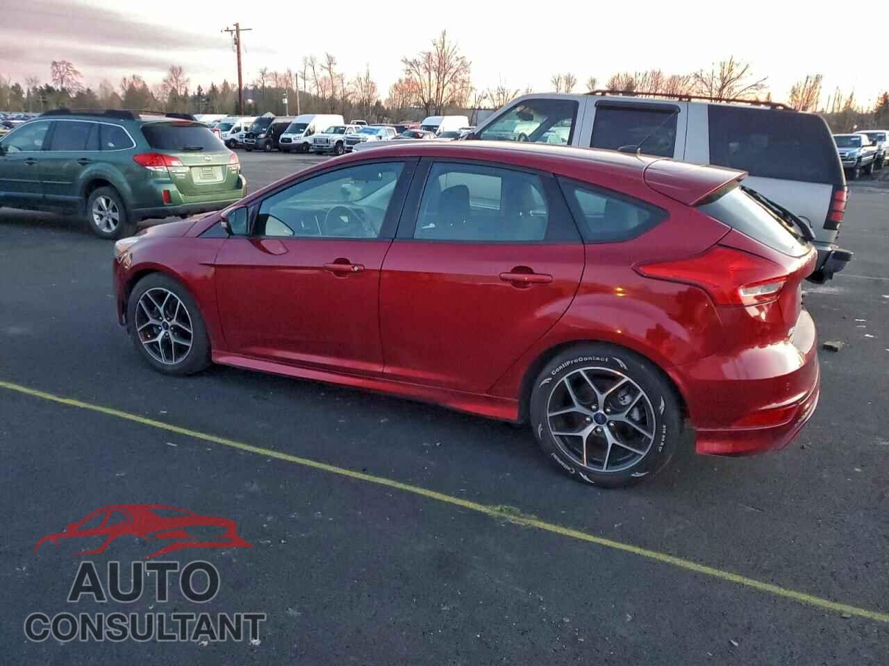 FORD FOCUS 2016 - 1FADP3K2XGL337156