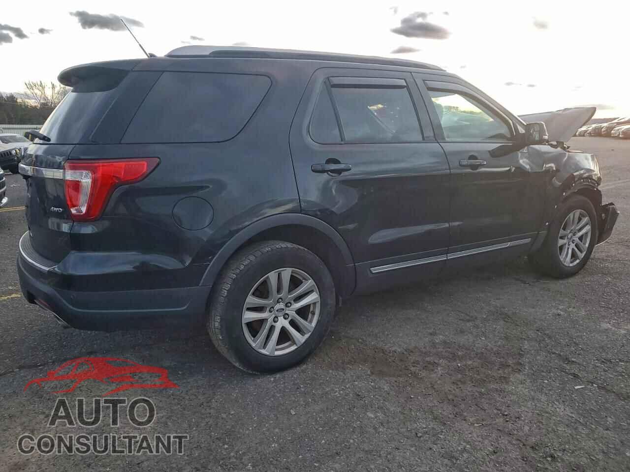 FORD EXPLORER 2018 - 1FM5K8D8XJGA17178