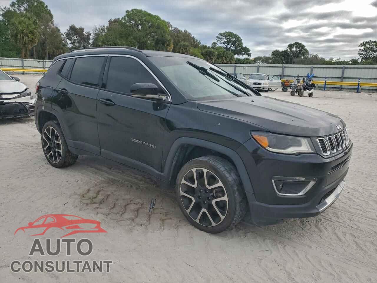 JEEP COMPASS 2017 - 3C4NJDCB1HT681730