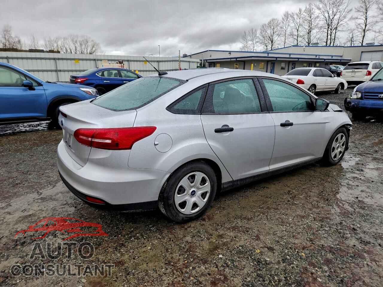 FORD FOCUS 2016 - 1FADP3E23GL234723