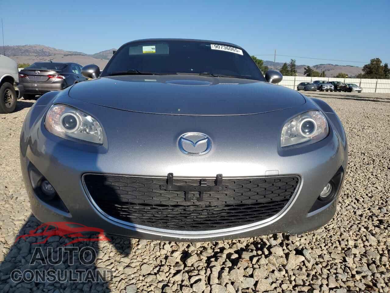 MAZDA MX5 2011 - JM1NC2NFXB0218553