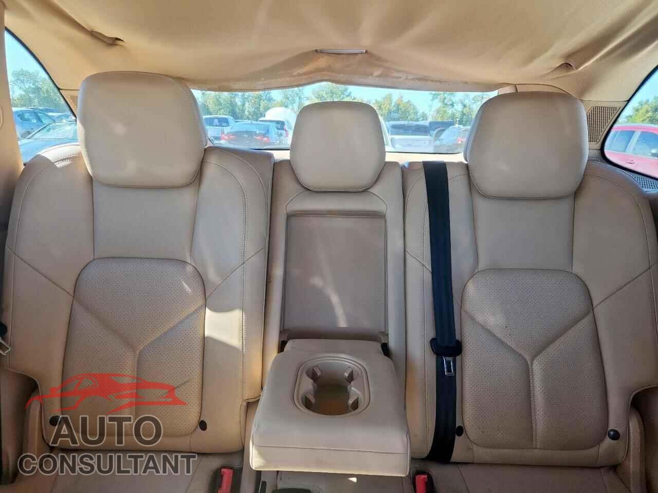 PORSCHE CAYENNE 2011 - WP1AA2A21BLA04670