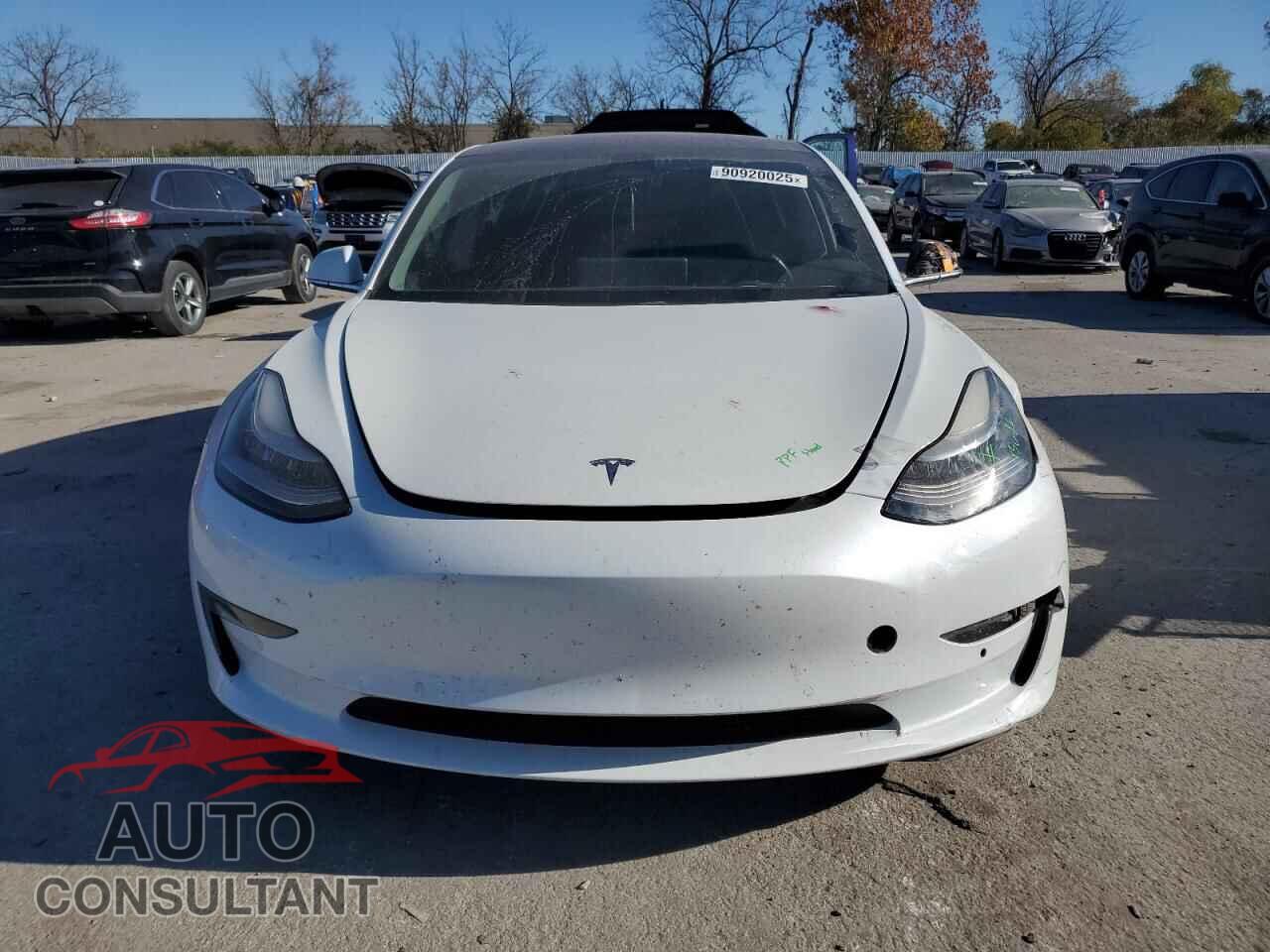 TESLA MODEL 3 2018 - 5YJ3E1EB5JF092255