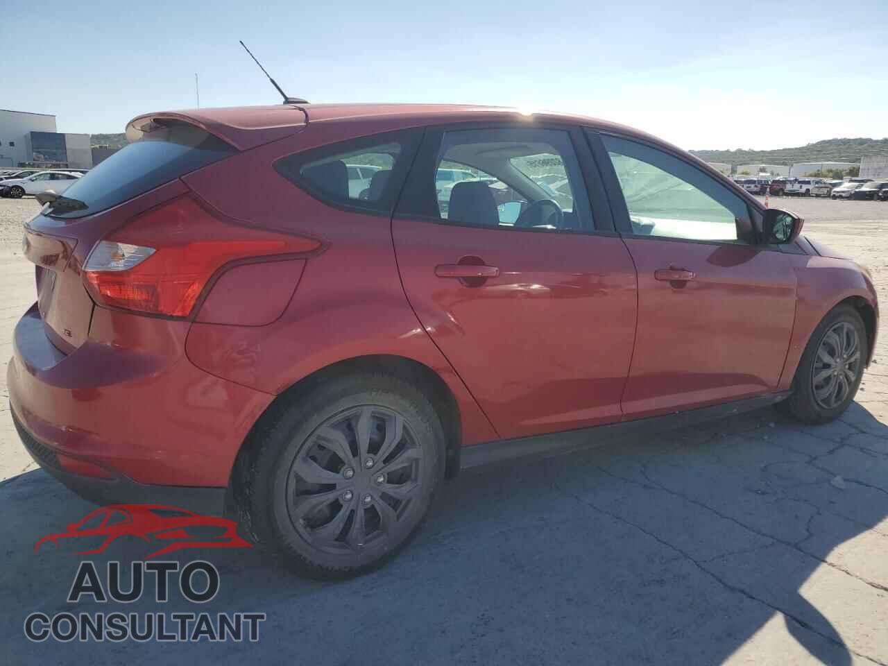 FORD FOCUS 2012 - 1FAHP3K21CL289641