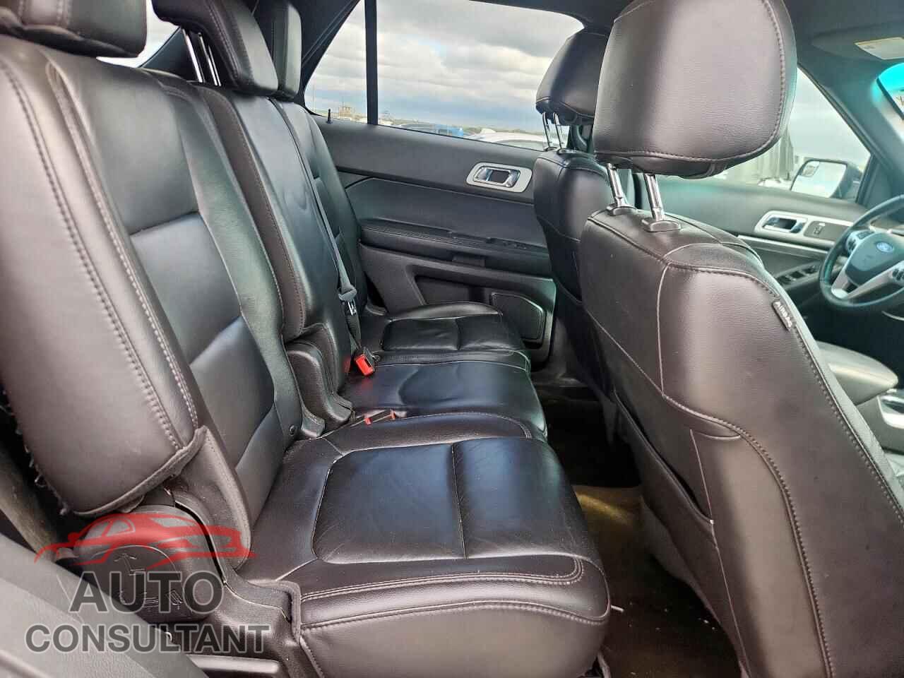 FORD EXPLORER 2013 - 1FM5K7D8XDGC26435