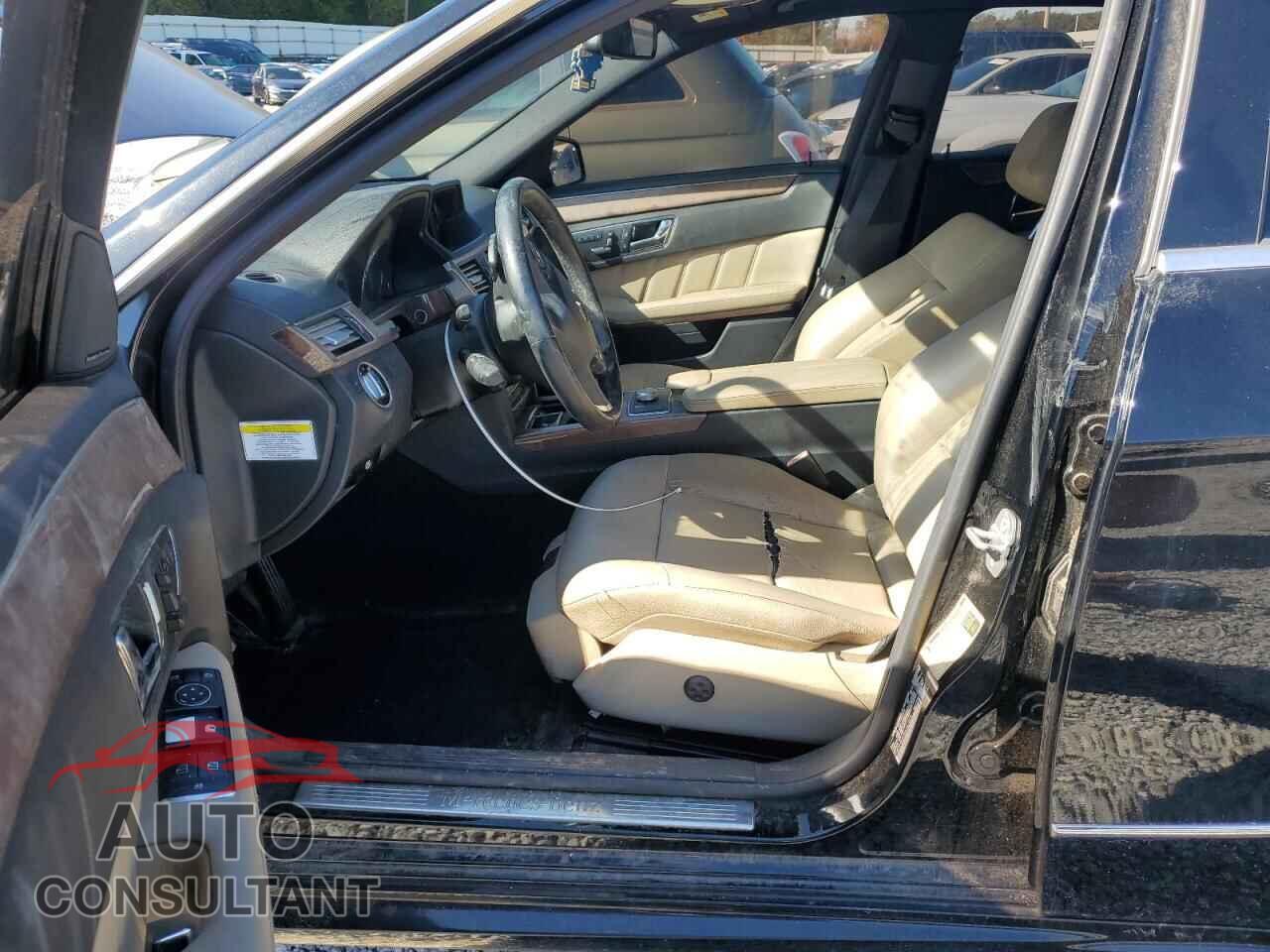 MERCEDES-BENZ E-CLASS 2011 - WDDHF8HB4BA462828
