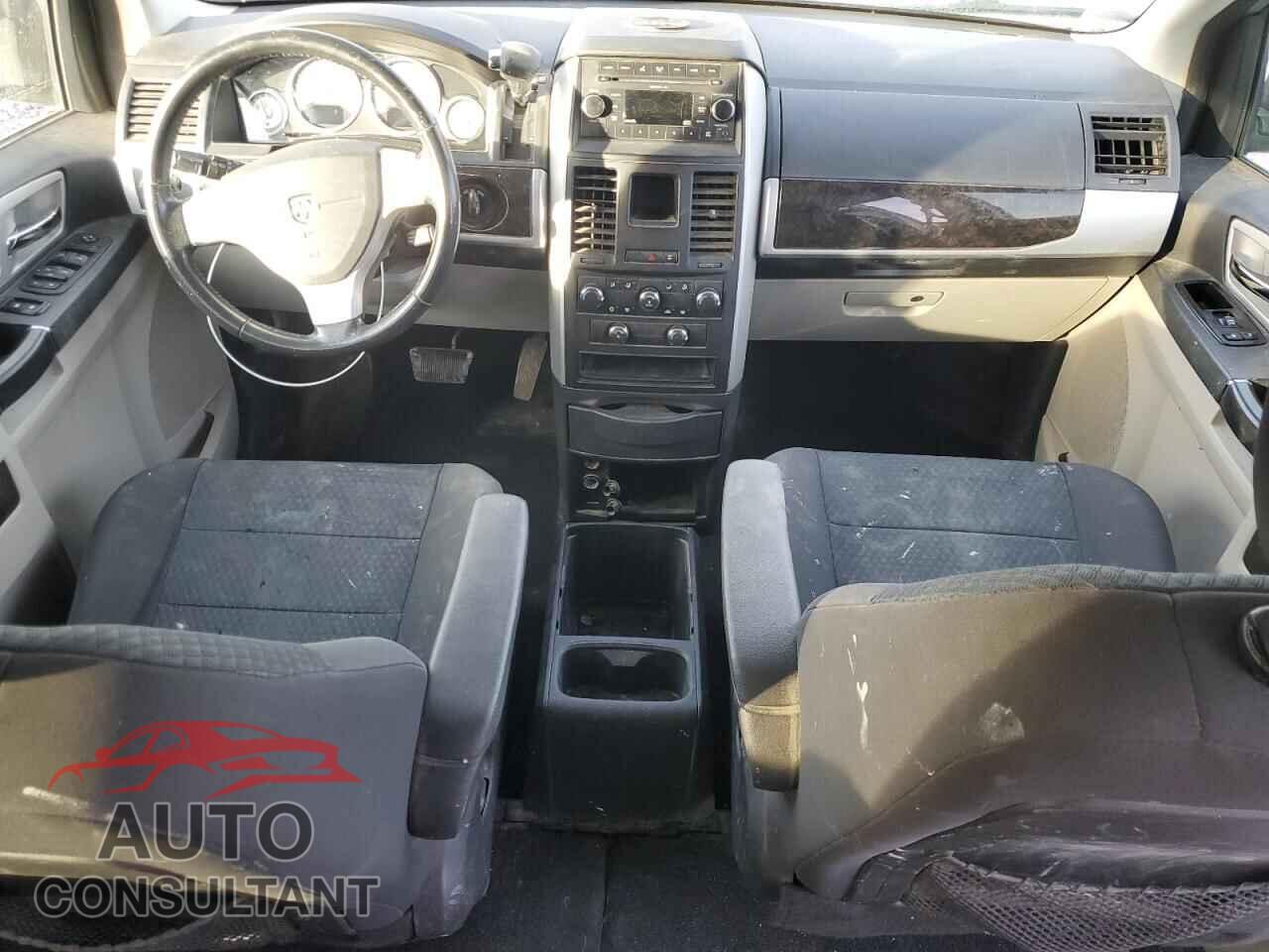 DODGE CARAVAN 2010 - 2D4RN5D16AR121960
