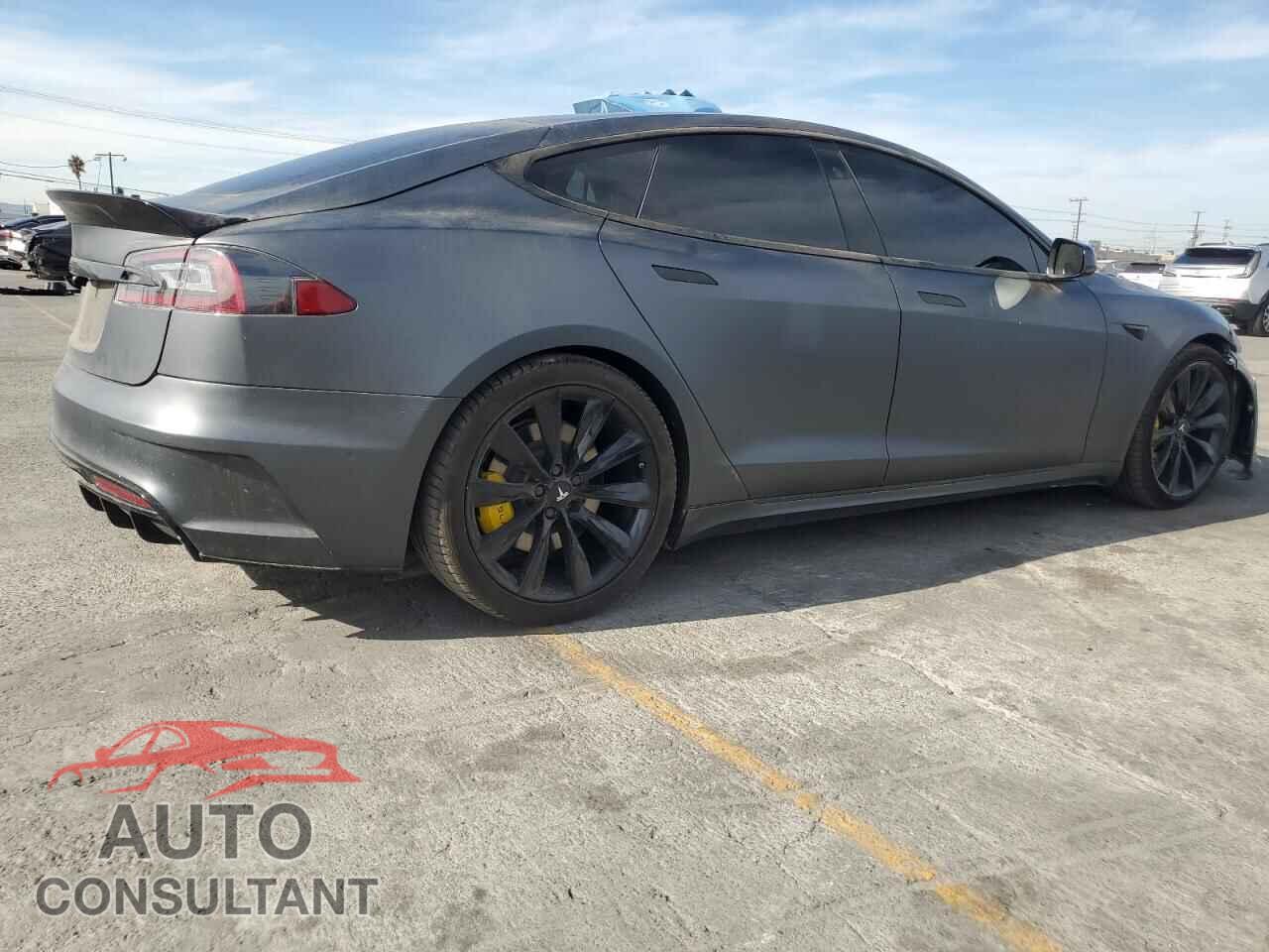 TESLA MODEL S 2018 - 5YJSA1E23JF267660