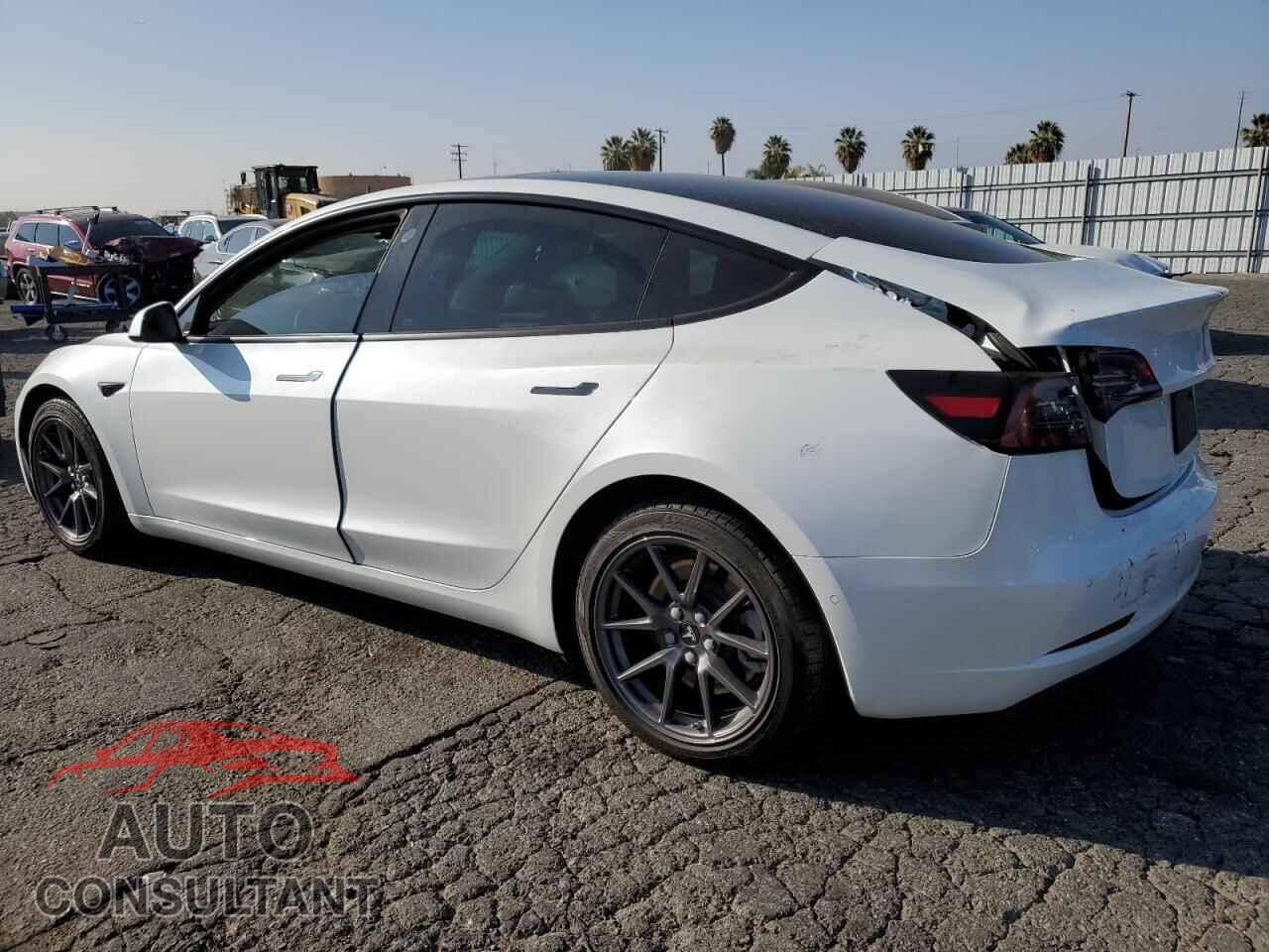 TESLA MODEL 3 2021 - 5YJ3E1EA3MF996472