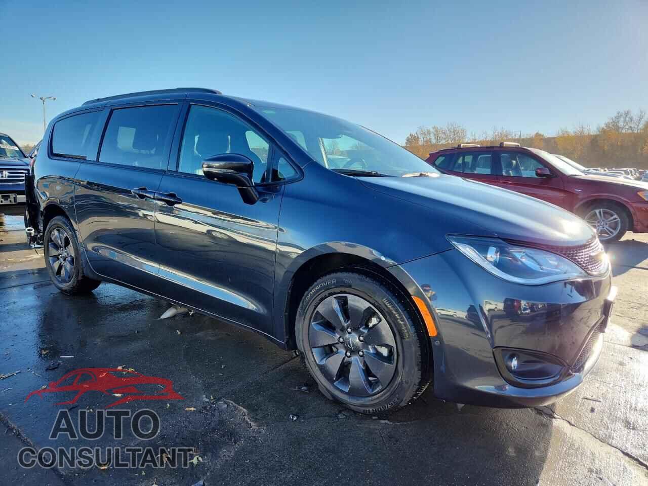 CHRYSLER PACIFICA 2020 - 2C4RC1N76LR143488