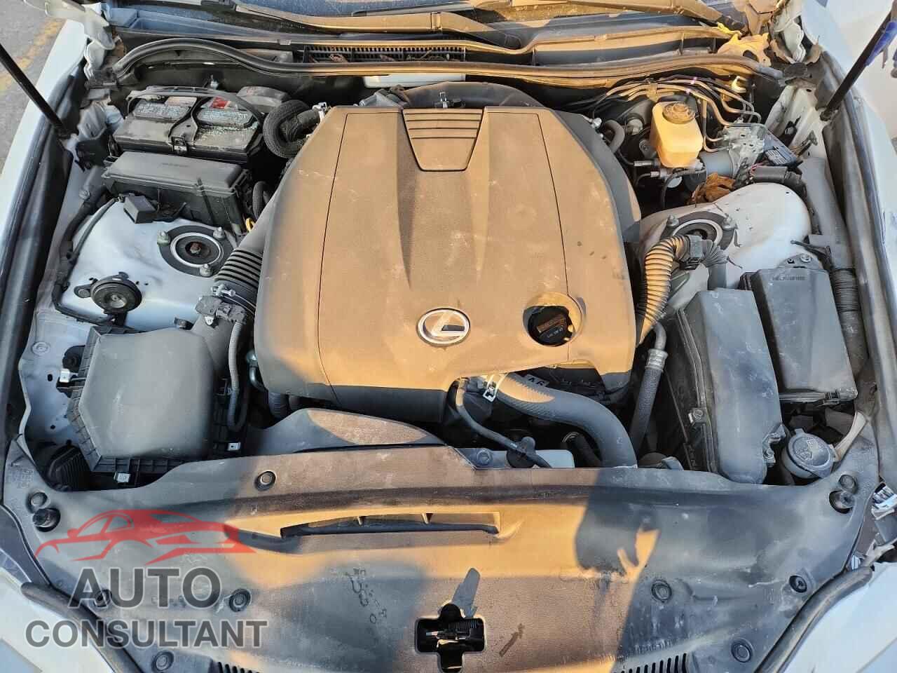 LEXUS IS 2015 - JTHBF1D24F5068837
