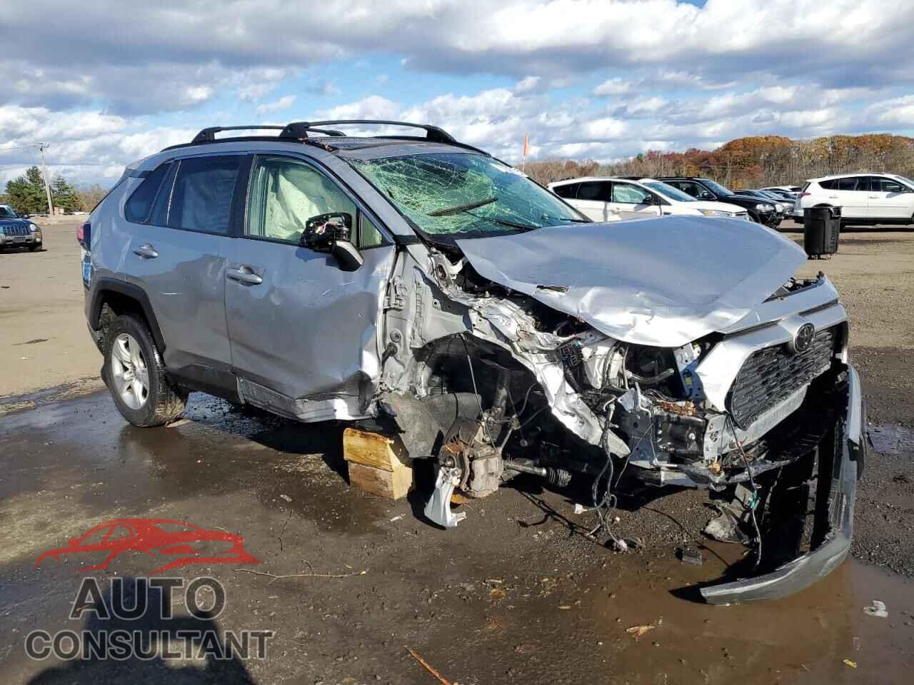 TOYOTA RAV4 2019 - JTMP1RFV6KD040307