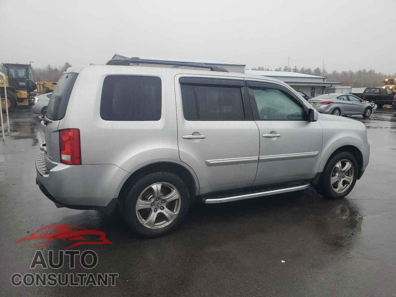 HONDA PILOT 2012 - 5FNYF4H65CB072870
