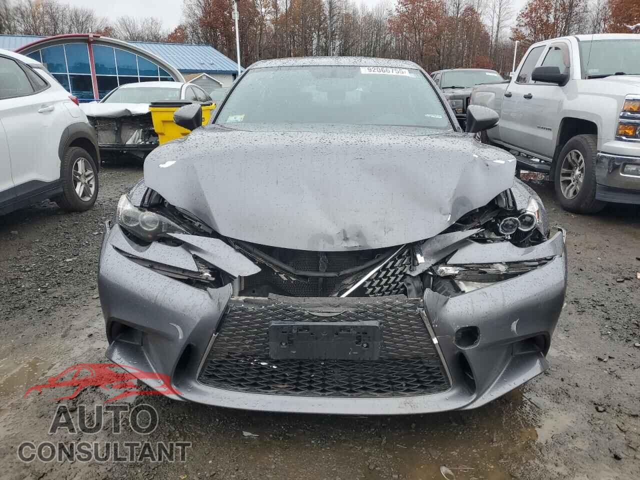 LEXUS IS 2014 - JTHCE1D20E5004171