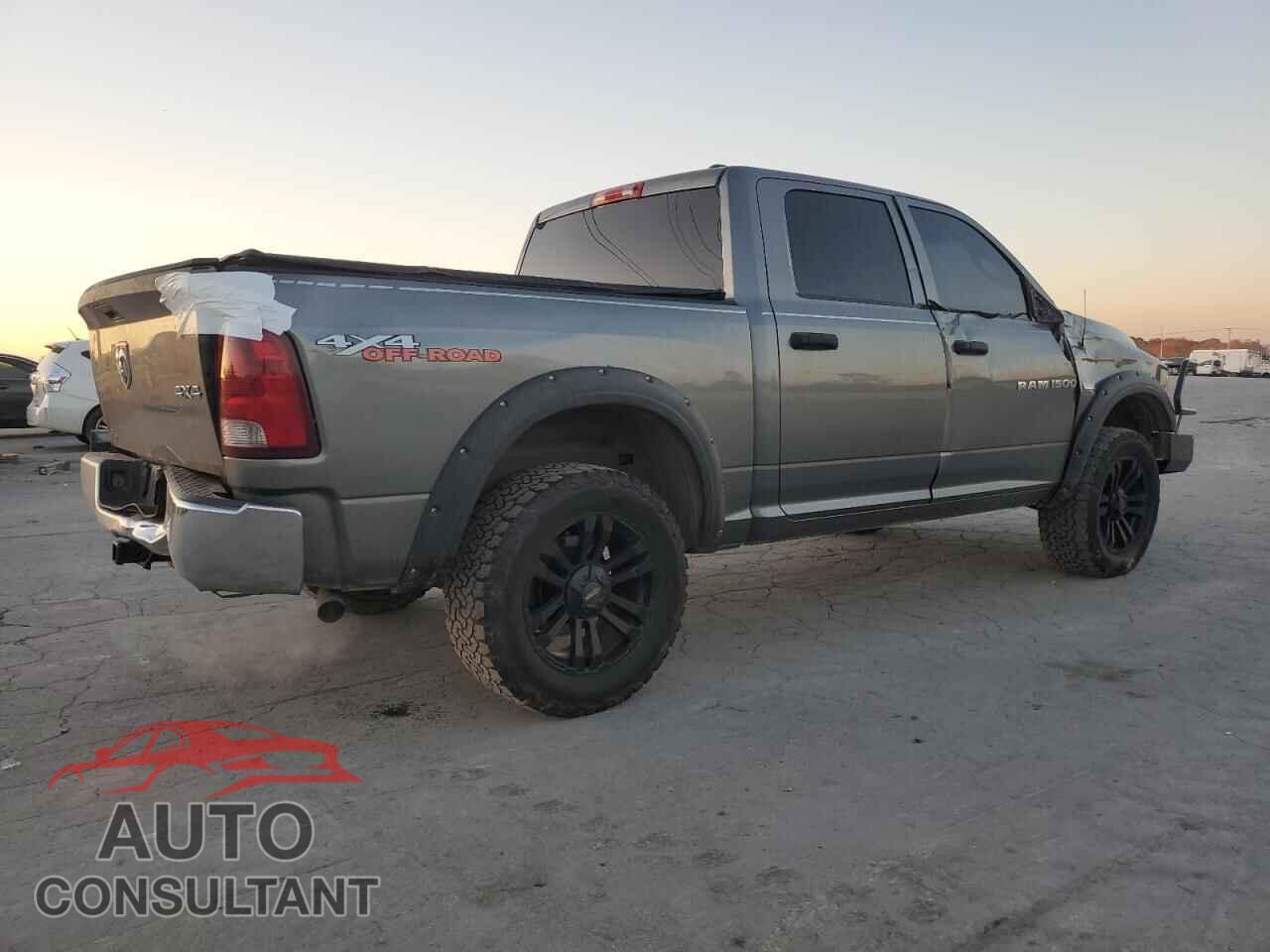 DODGE RAM 1500 2012 - 1C6RD7KT9CS106636