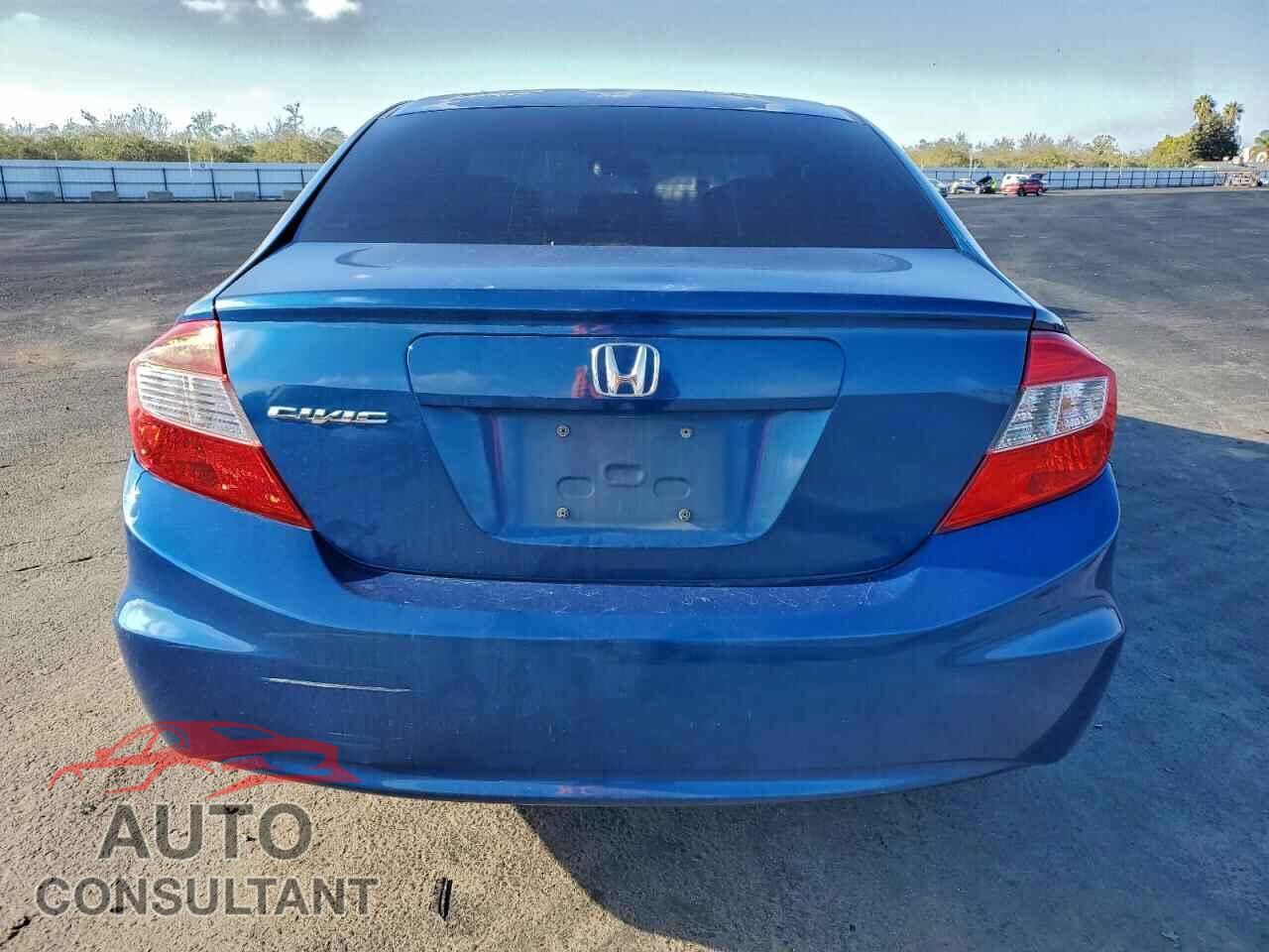 HONDA CIVIC 2012 - 2HGFB2F57CH535119