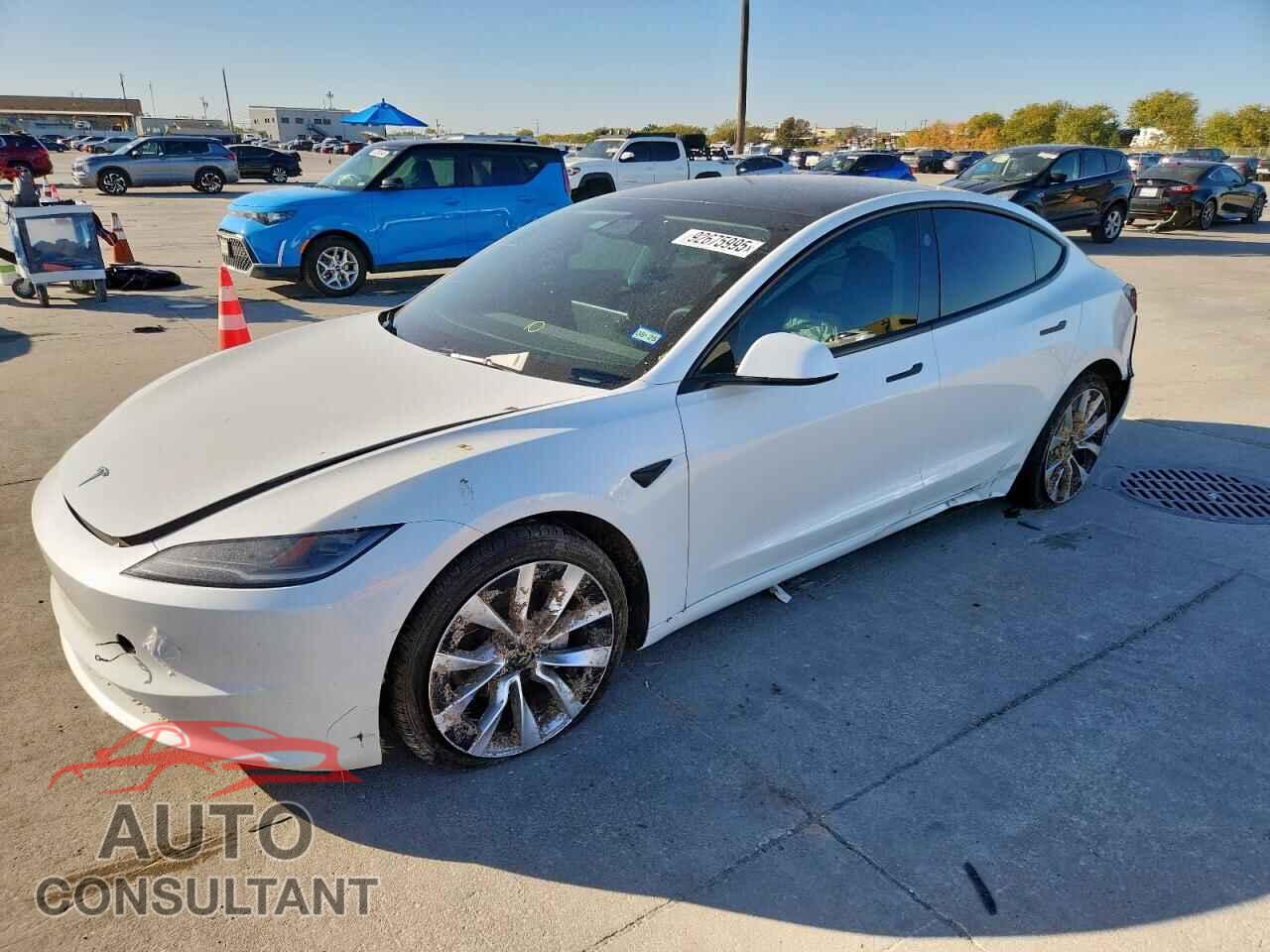 TESLA MODEL 3 2024 - 5YJ3E1EB5RF818112