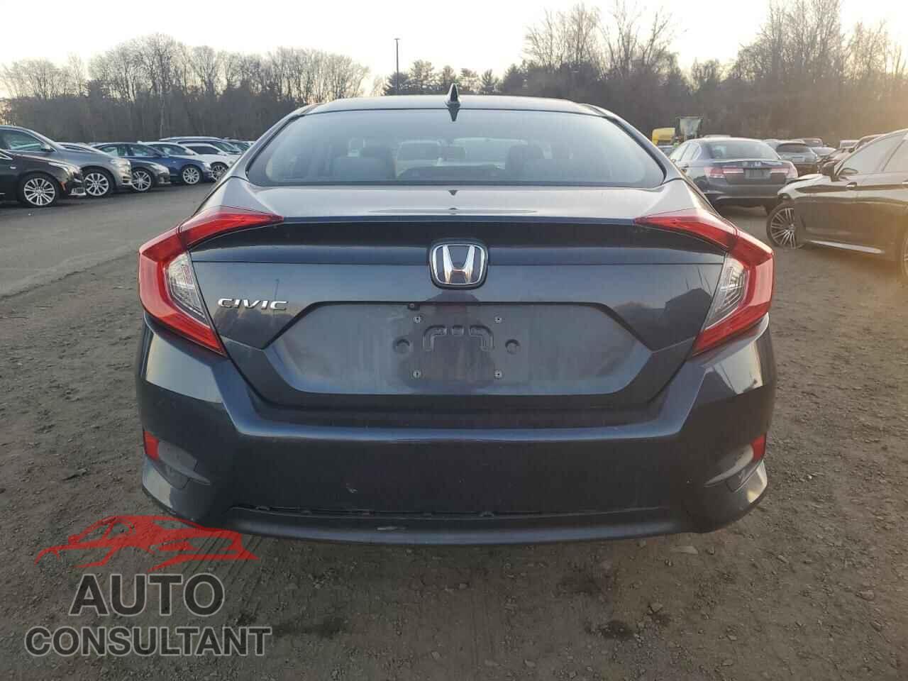 HONDA CIVIC 2017 - 19XFC2F78HE232916