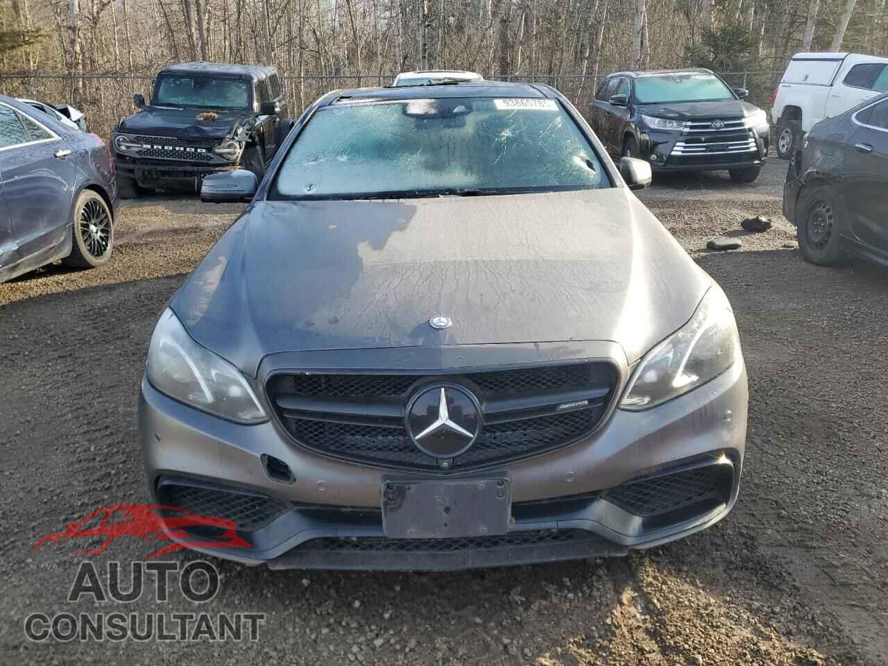 MERCEDES-BENZ E-CLASS 2015 - WDDHF7GB6FB143684