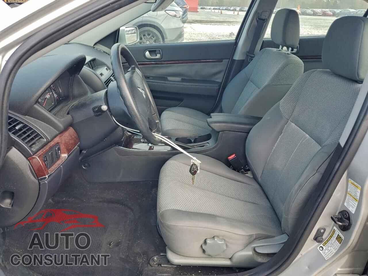 MITSUBISHI GALANT 2011 - 4A32B3FFXBE015852
