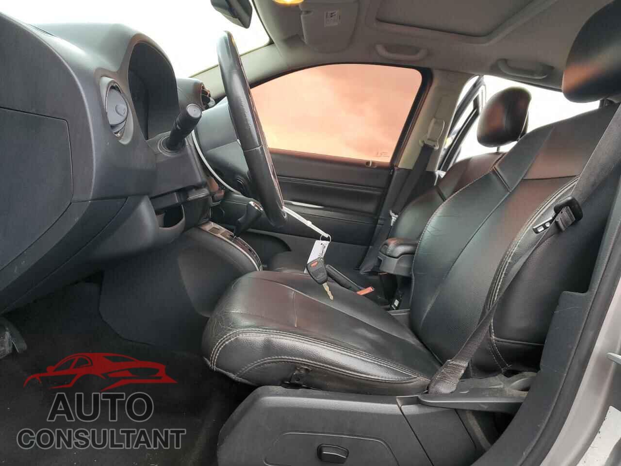 JEEP COMPASS 2015 - 1C4NJCEA4FD198475