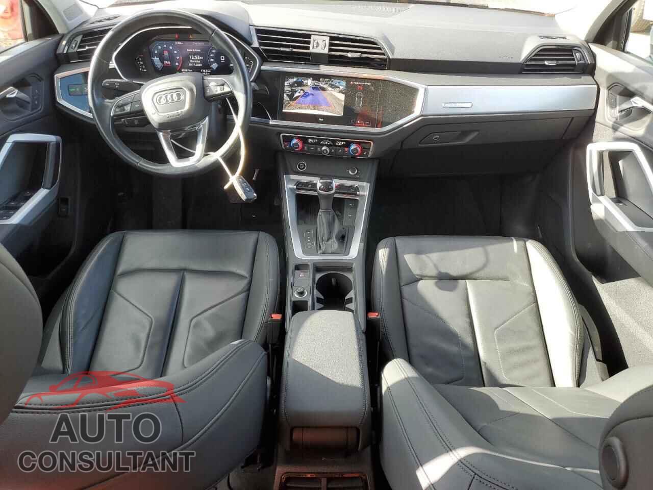 AUDI Q3 2023 - WA1AECF30P1114636