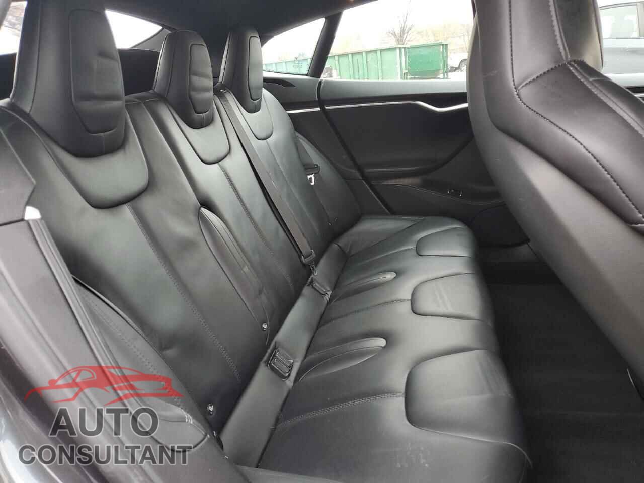 TESLA MODEL S 2016 - 5YJSA1E26GF129944
