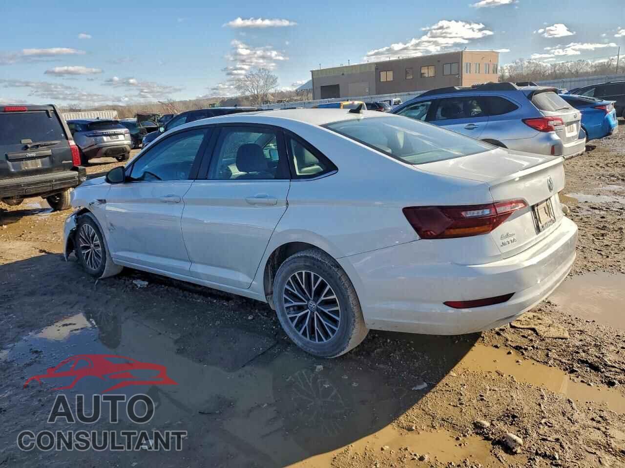 VOLKSWAGEN JETTA 2019 - 3VWEB7BU4KM269558