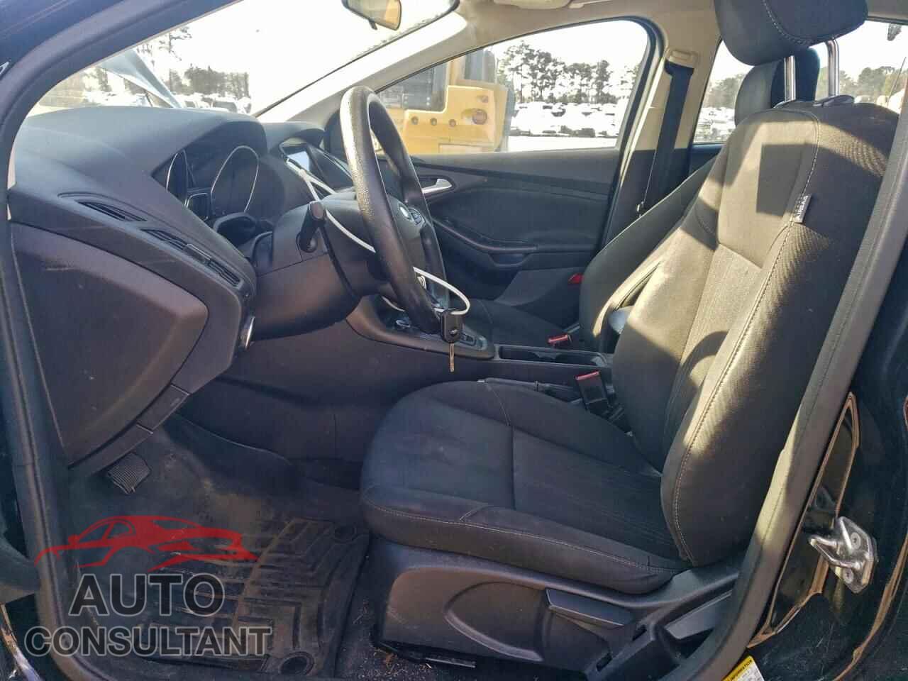 FORD FOCUS 2017 - 1FADP3H20HL317216