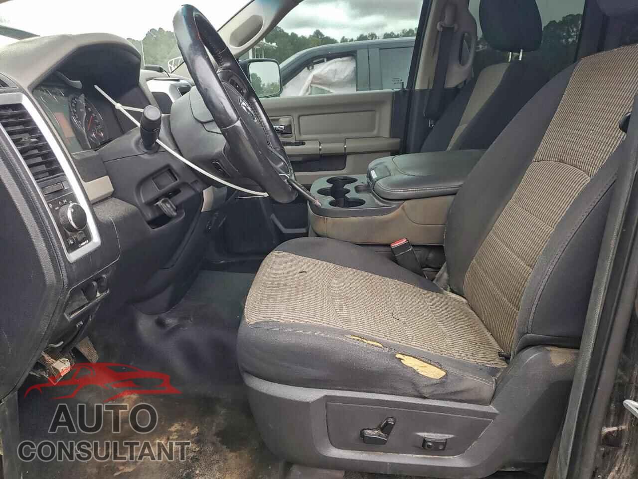 DODGE RAM 1500 2012 - 1C6RD7GP6CS120053