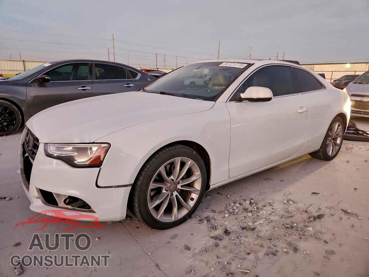 AUDI A5 2013 - WAULFAFR5DA059372