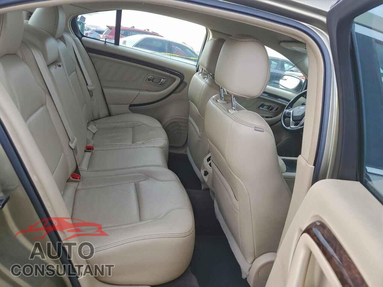 FORD TAURUS 2013 - 1FAHP2J87DG117625