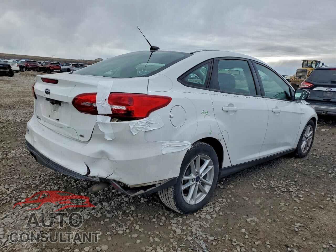 FORD FOCUS 2016 - 1FADP3F26GL364736
