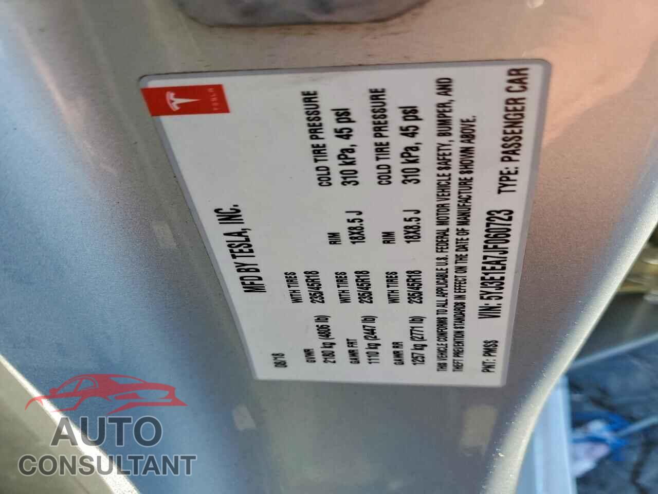 TESLA MODEL 3 2018 - 5YJ3E1EA7JF060723