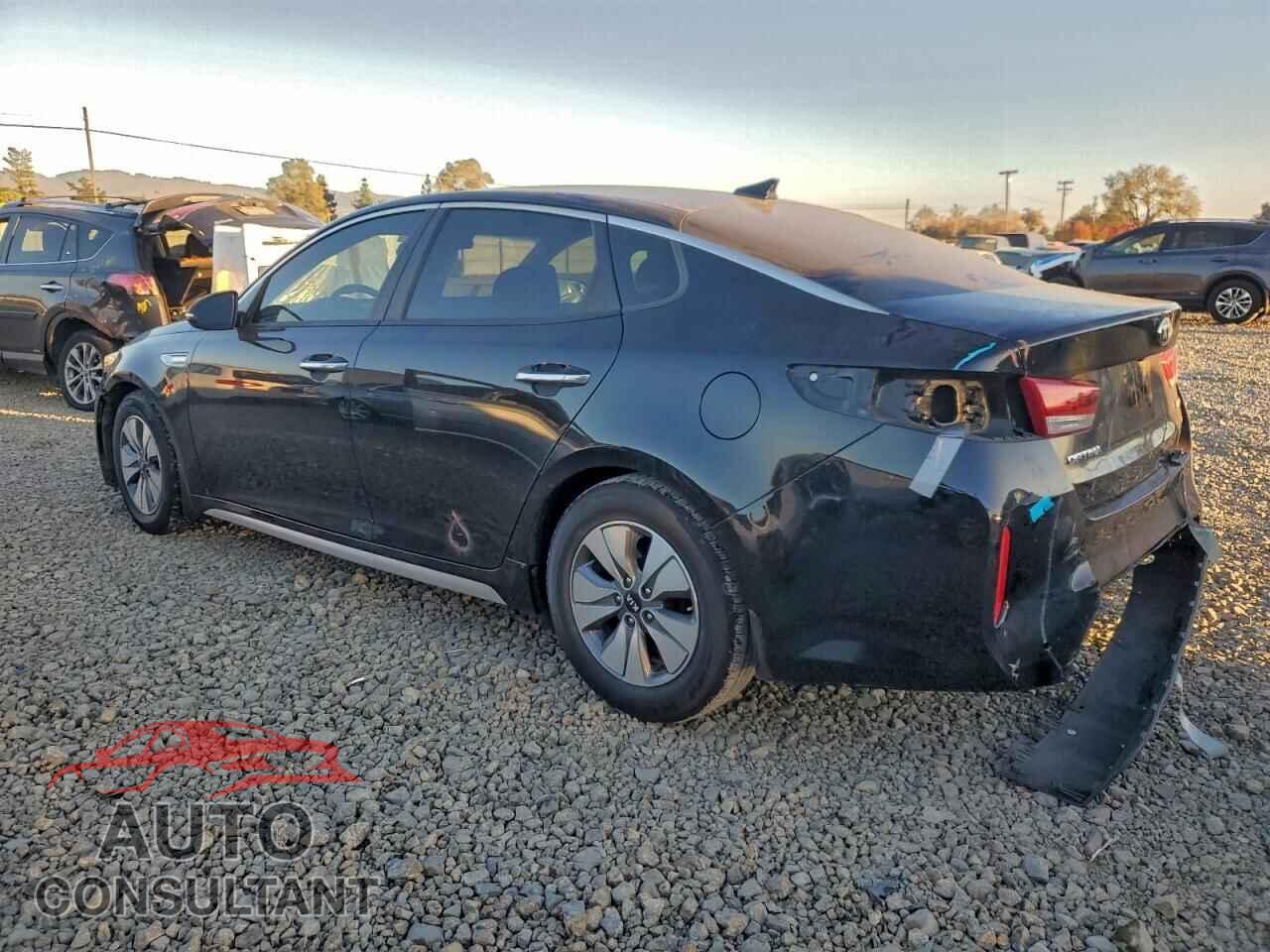 KIA OPTIMA 2017 - KNAGT4LE2H5011243