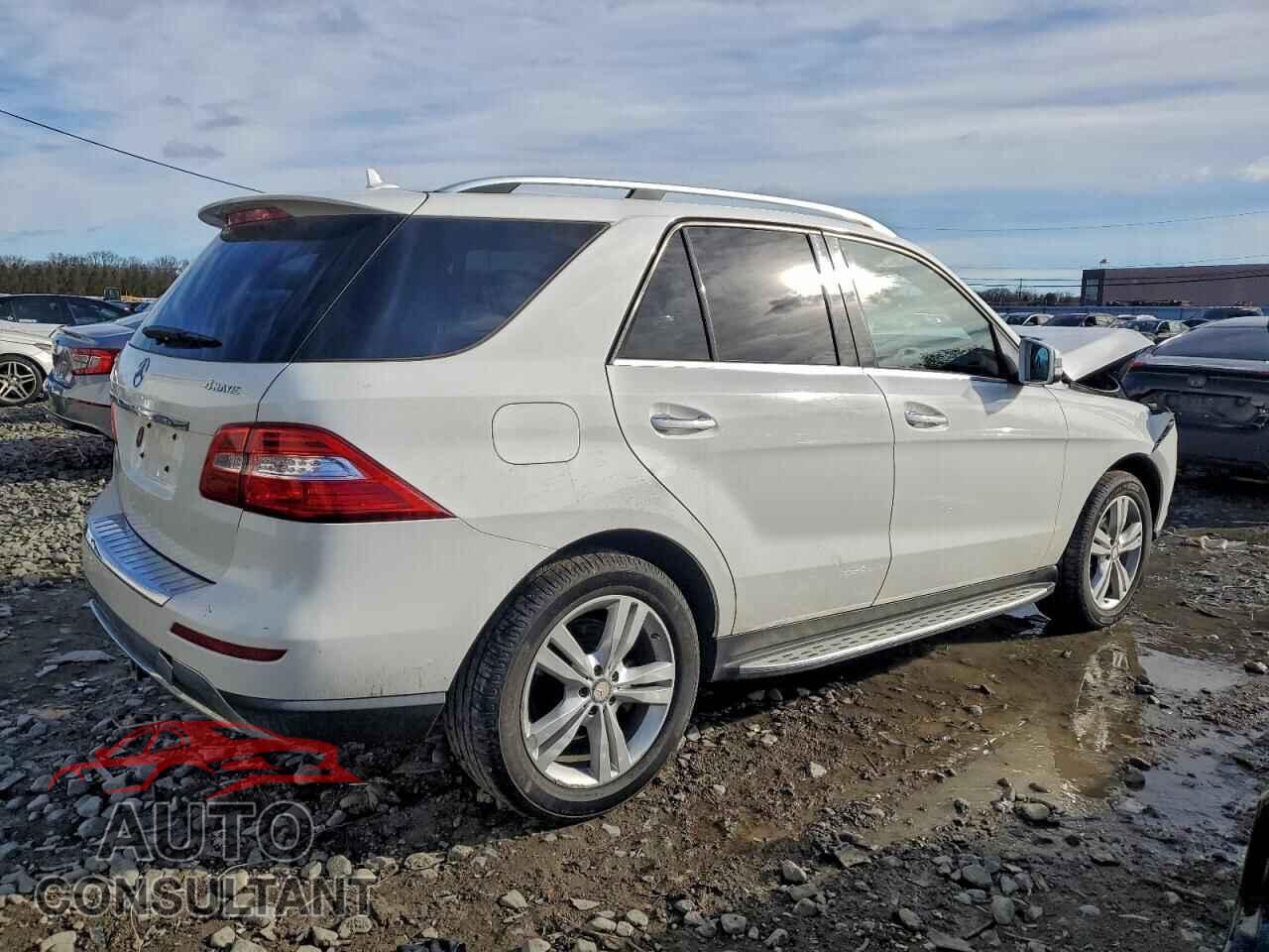 MERCEDES-BENZ M-CLASS 2015 - 4JGDA5HB4FA582023