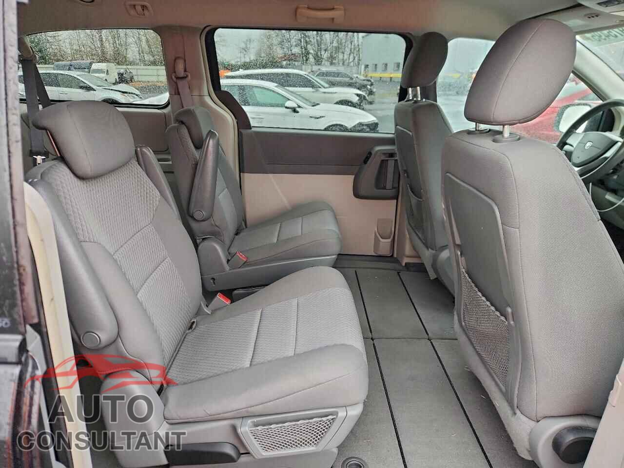 DODGE CARAVAN 2010 - 2D4RN5D16AR218561