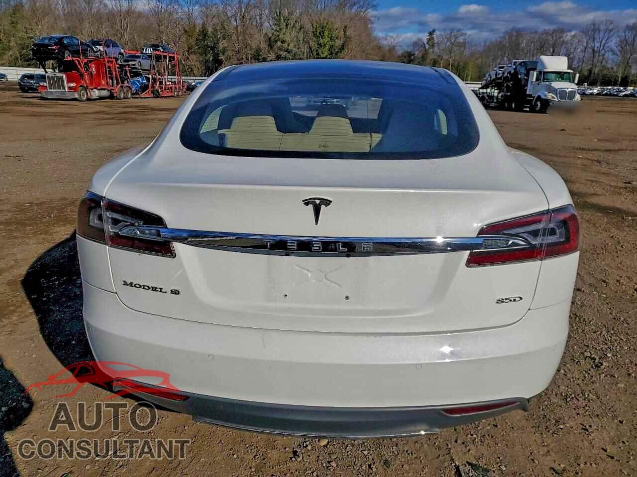 TESLA MODEL S 2015 - 5YJSA1H2XFF081679
