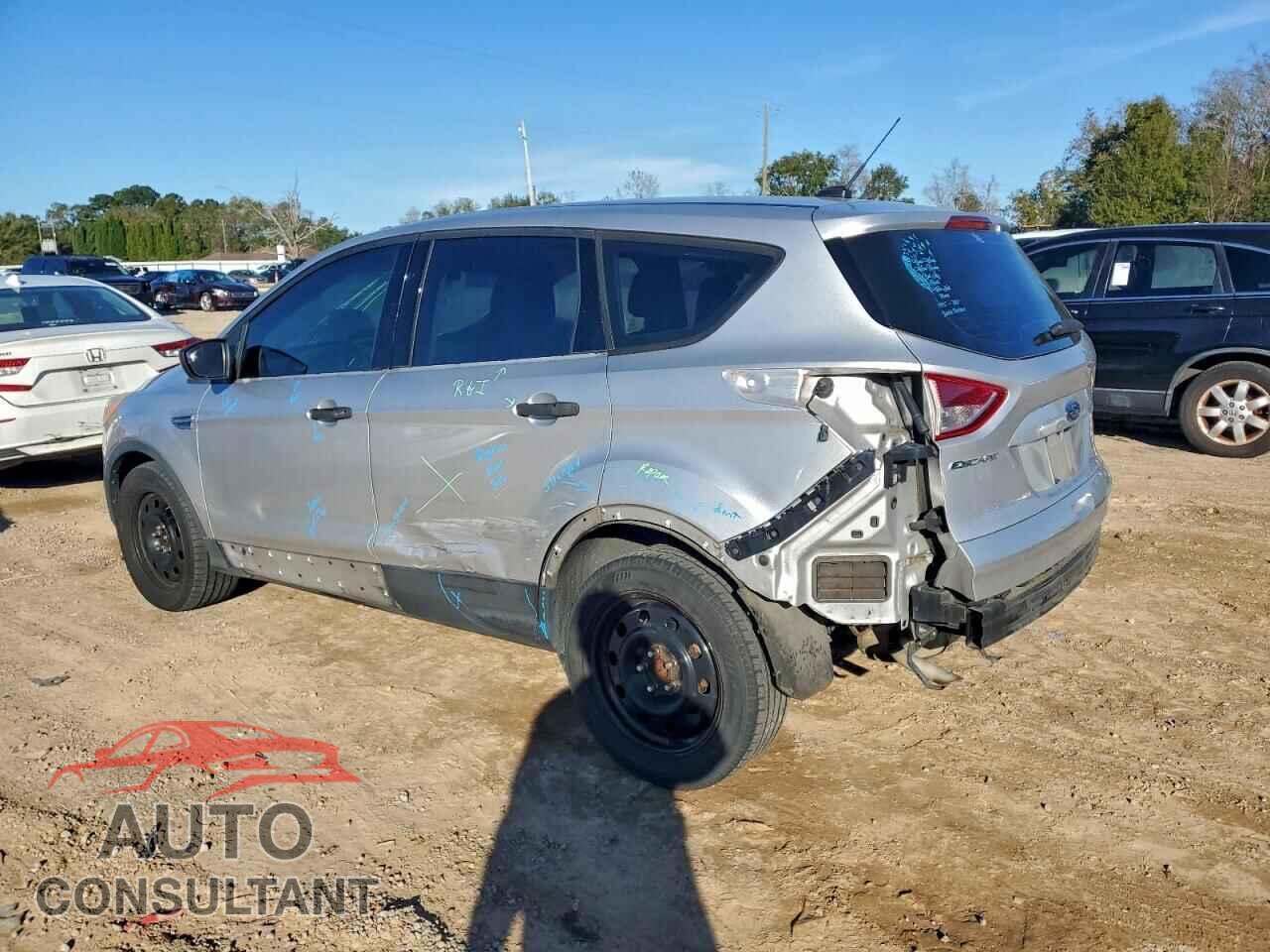 FORD ESCAPE 2015 - 1FMCU0F76FUC55447