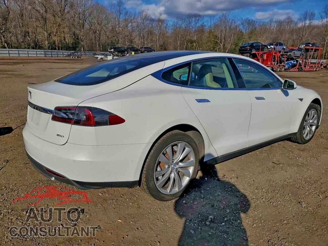 TESLA MODEL S 2015 - 5YJSA1H2XFF081679