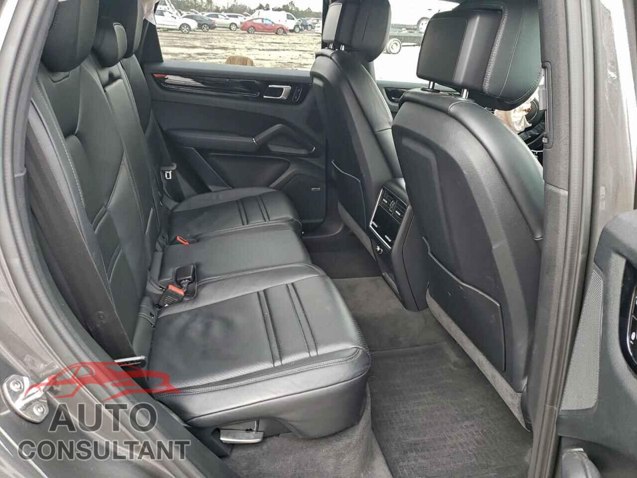 PORSCHE CAYENNE 2019 - WP1AA2AY9KDA03944