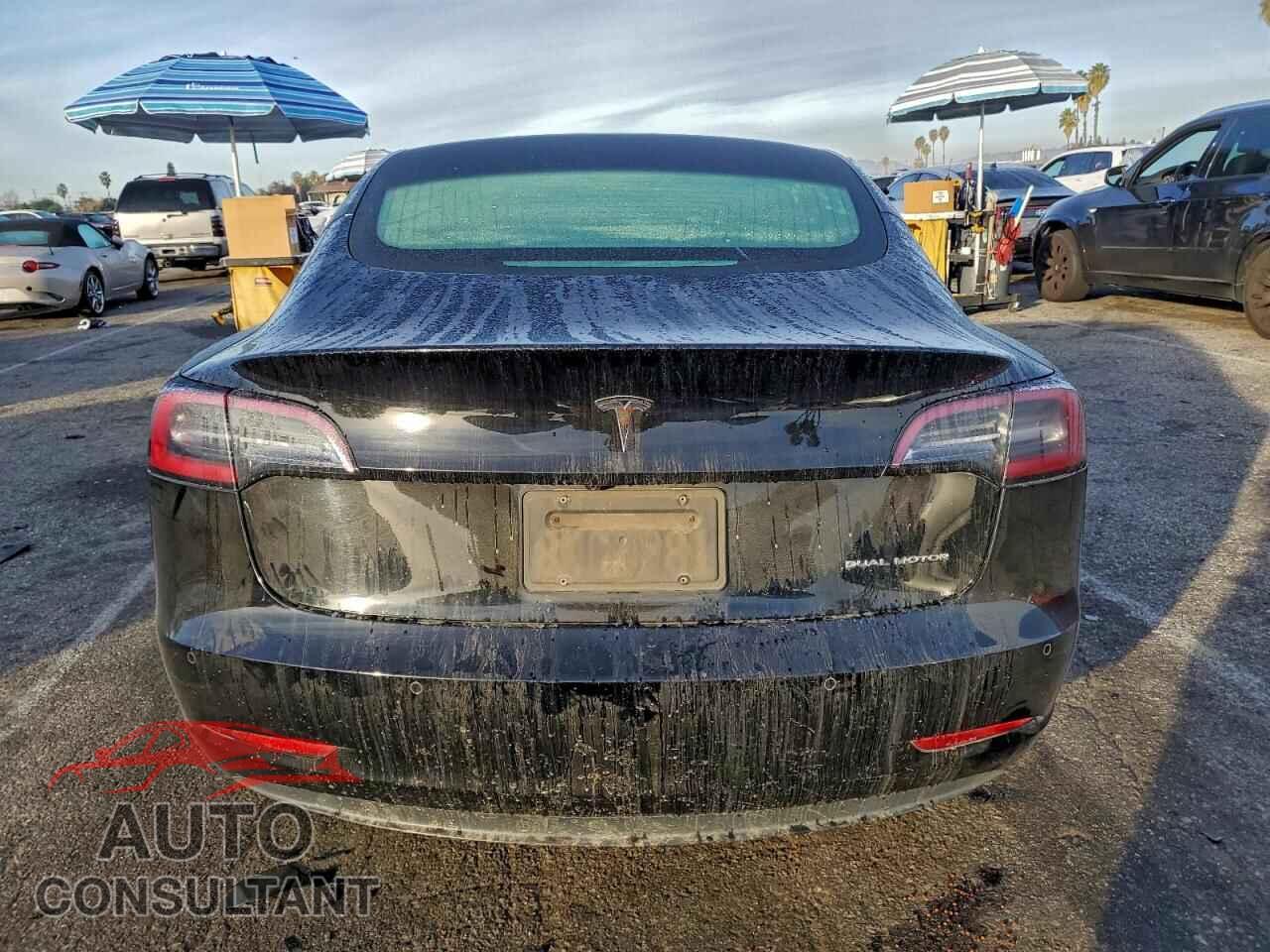 TESLA MODEL 3 2019 - 5YJ3E1EB8KF196983