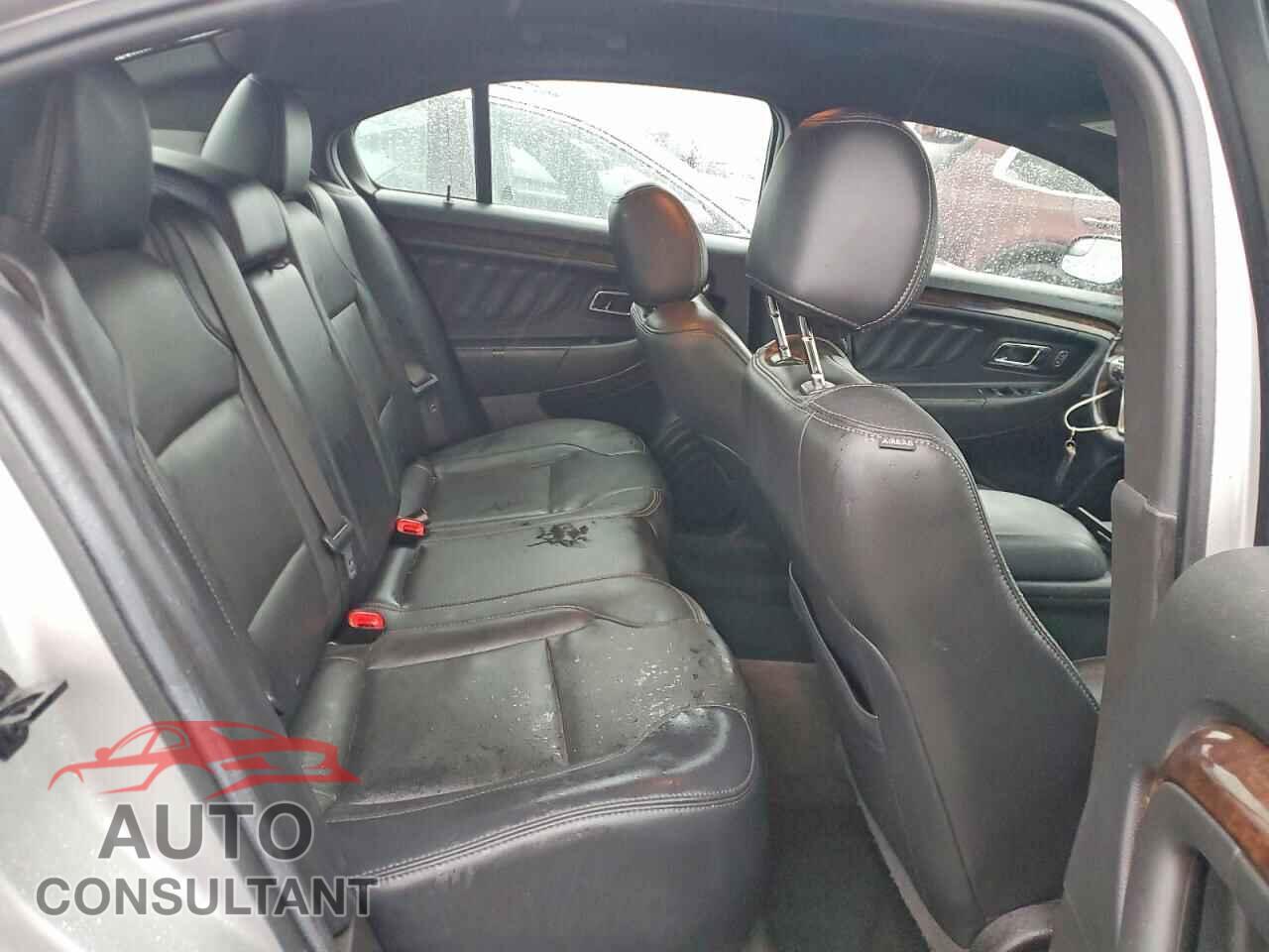 FORD TAURUS 2014 - 1FAHP2F82EG158237