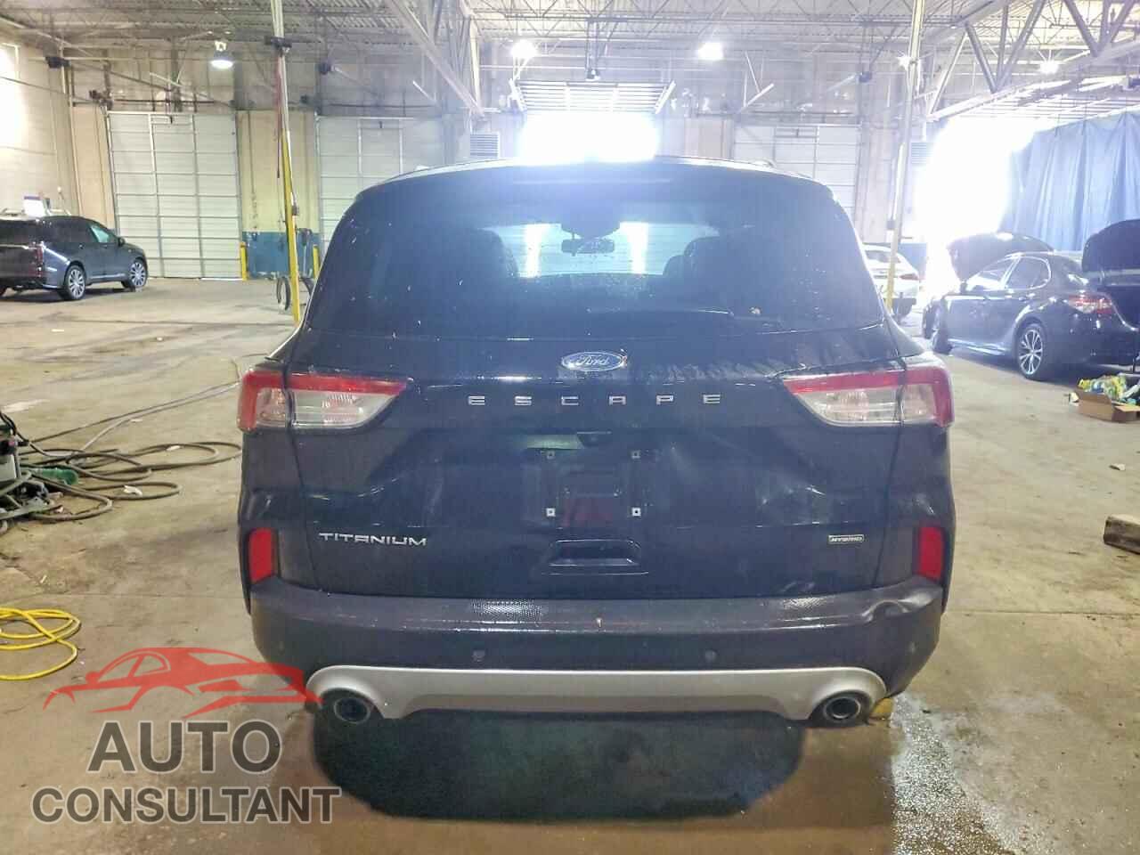 FORD ESCAPE 2020 - 1FMCU0DZXLUA84833