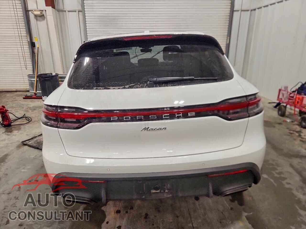 PORSCHE MACAN BASE 2023 - WP1AA2A51PLB00400