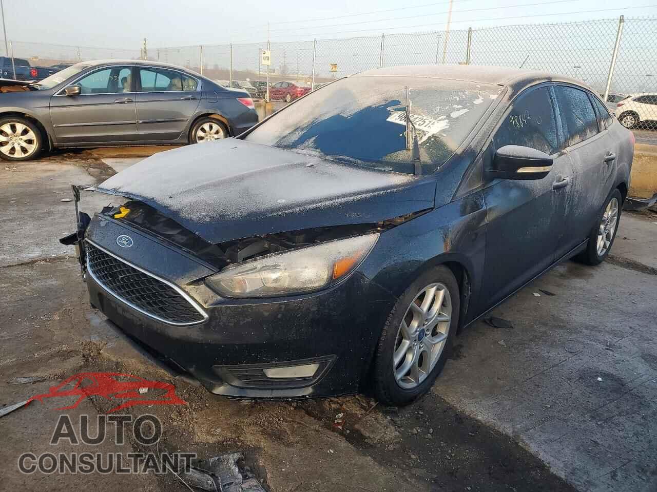 FORD FOCUS 2015 - 1FADP3F22FL376087