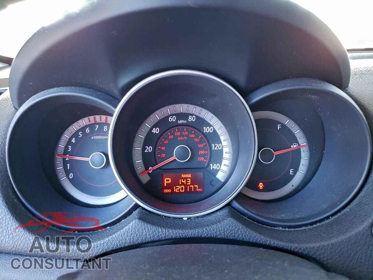 KIA FORTE 2012 - KNAFU4A22C5579356