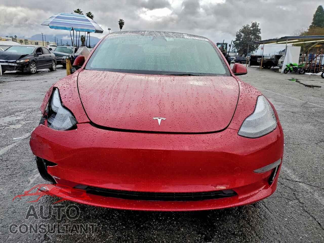 TESLA MODEL 3 2022 - 5YJ3E1EA8NF338096